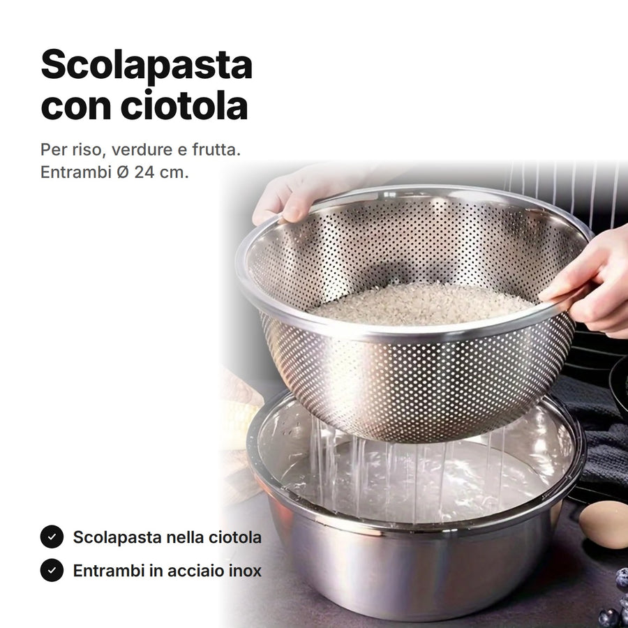 Scolapasta con ciotola in acciaio inox: il riso viene sciacquato e l'acqua cola nella ciotola – entrambi Ø 24 cm