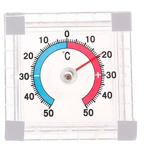 Termometro da esterno per finestra su sfondo bianco: cornice quadrata trasparente e scala da −50 a +50 °C