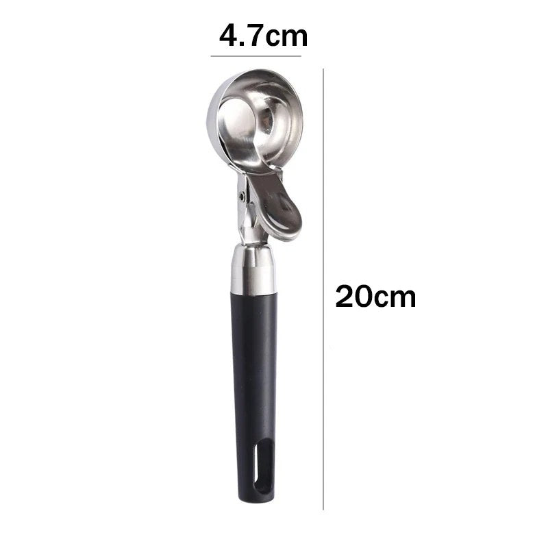 Misure del porzionatore secondo il fornitore: lungo circa 20 cm, coppa Ø circa 4,7 cm
