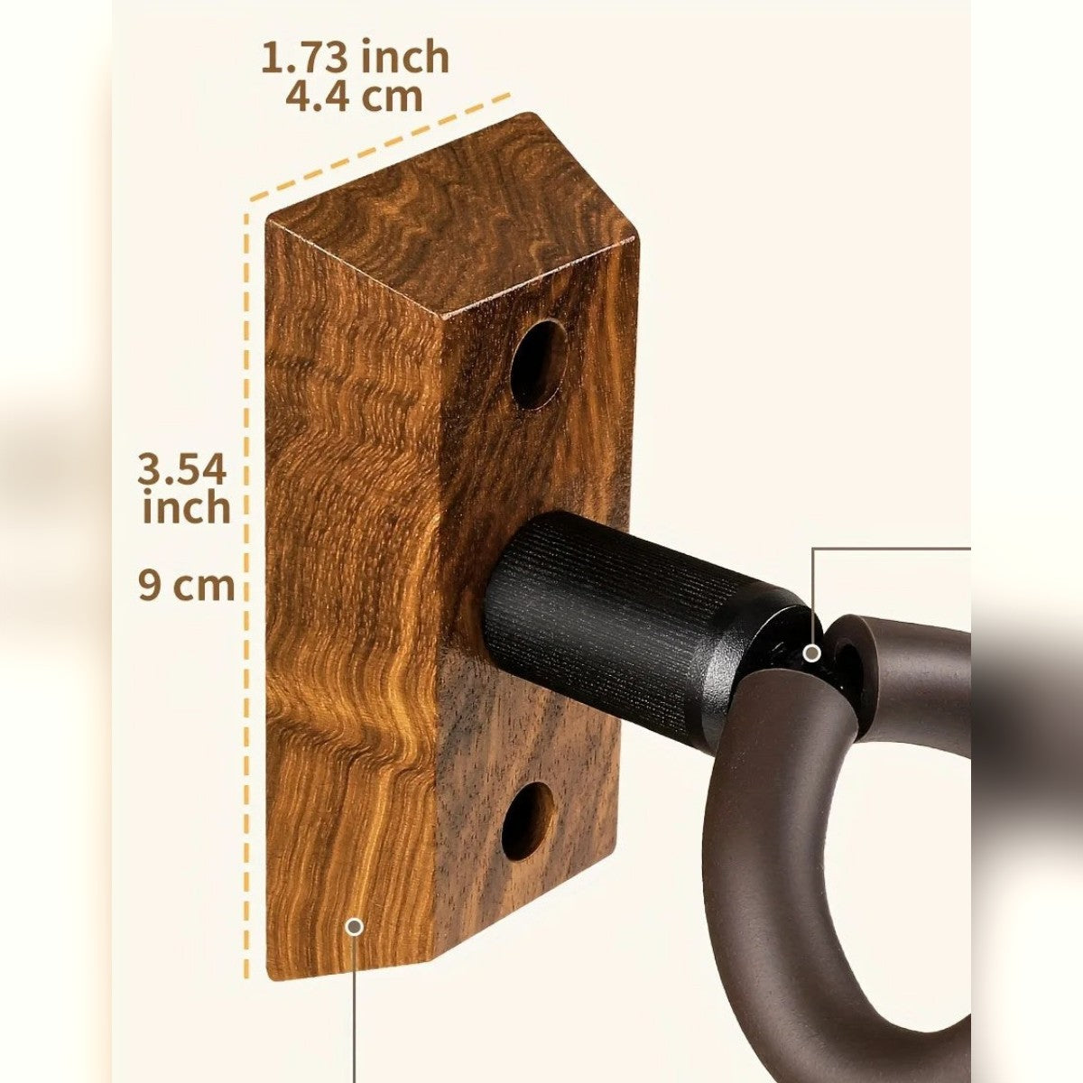Misure della base secondo il fornitore: 9 cm di altezza e 4,4 cm di larghezza
