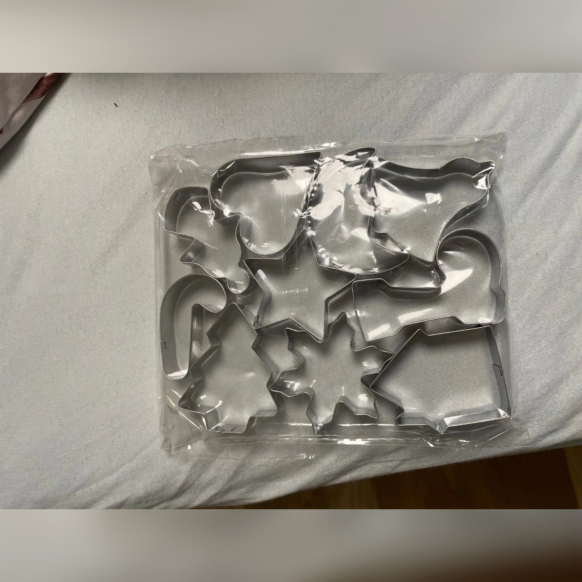 Foto di un acquirente: le 10 formine nella loro bustina