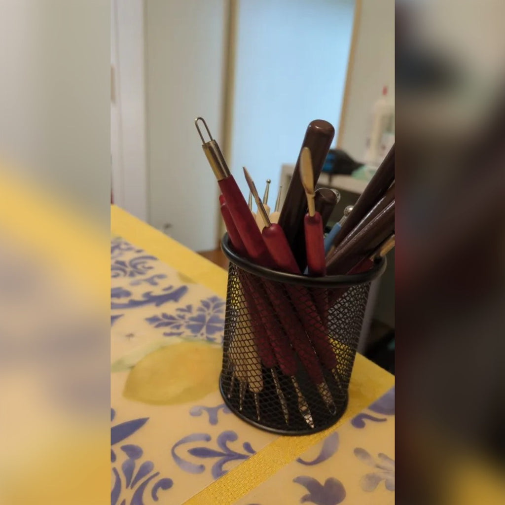 Foto di un cliente: gli strumenti in un portapenne